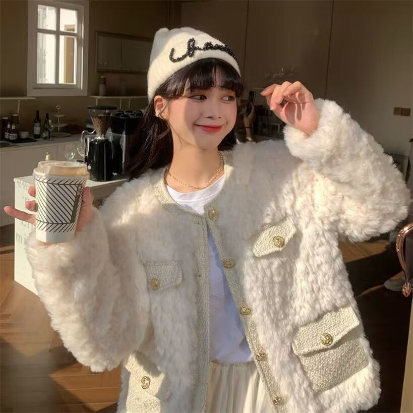 Thickened Small Fragrant Lamb Wool Outwear for Women