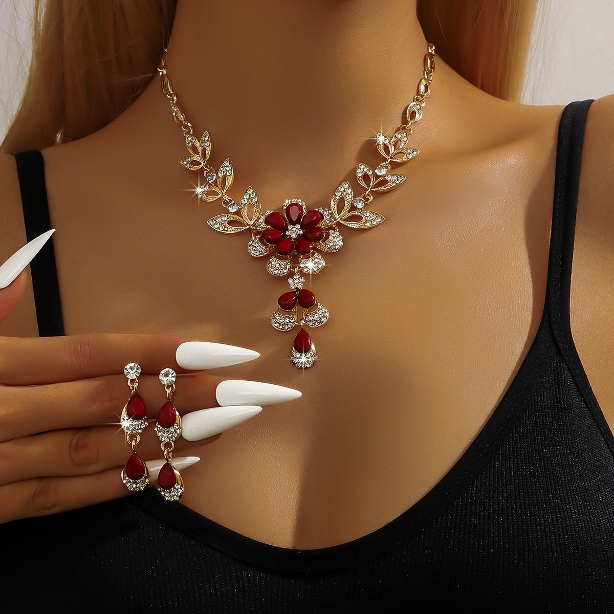 Elegant Water Drop Flower Necklace and Earrings Set