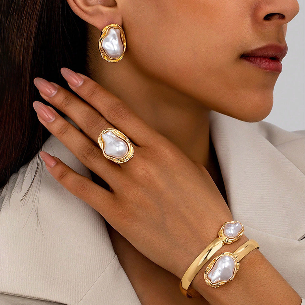 Jewelry Three-Piece Set