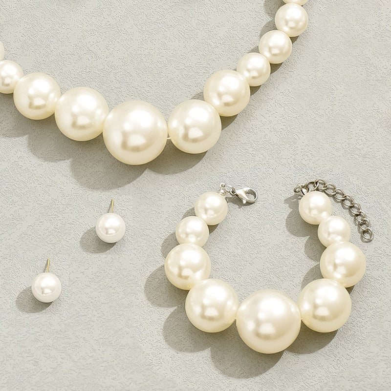Earring pearl bracelet chain set