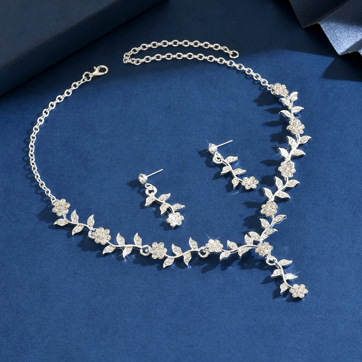Alloy Rhinestone Wedding Necklace Earrings