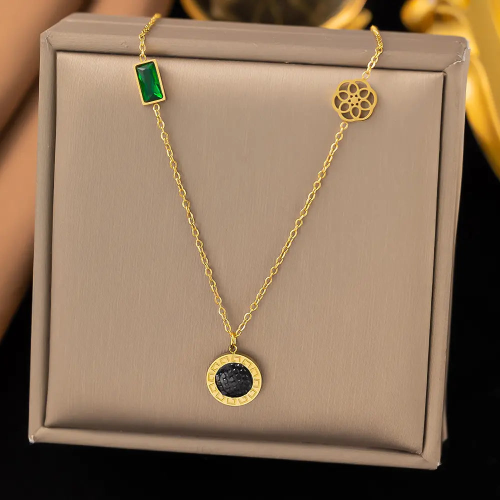 Fashion Titanium Steel Clavicle Necklace