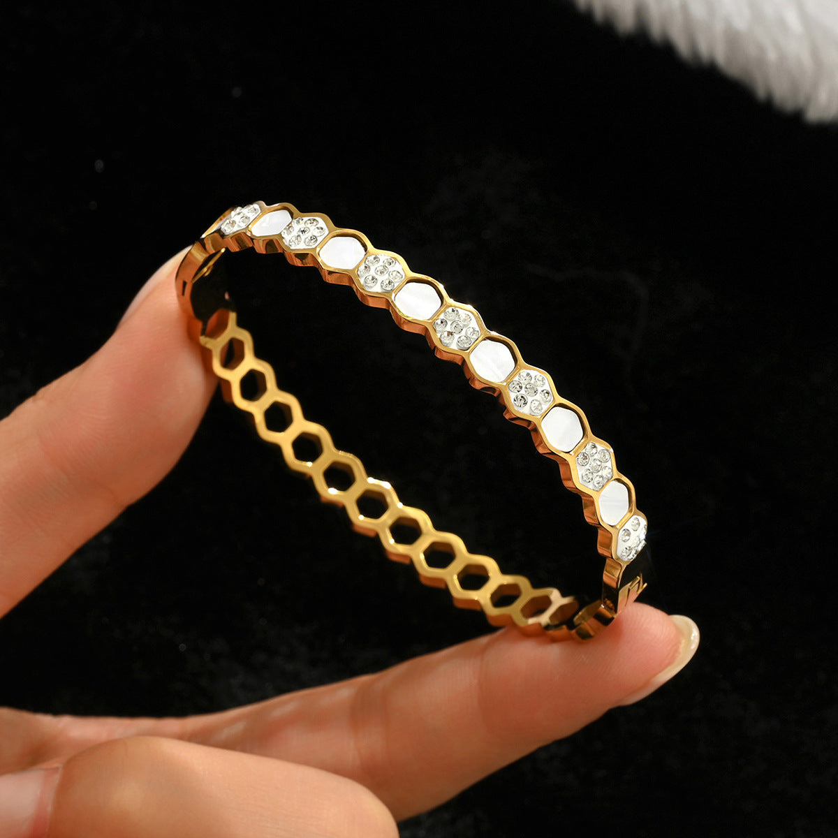 Fashion Stainless Steel Gold and Silver Bangles