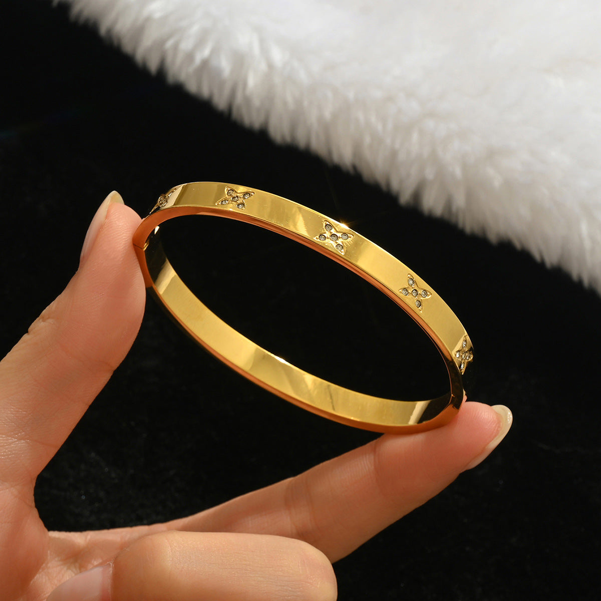 Fashion Stainless Steel Gold and Silver Bangles