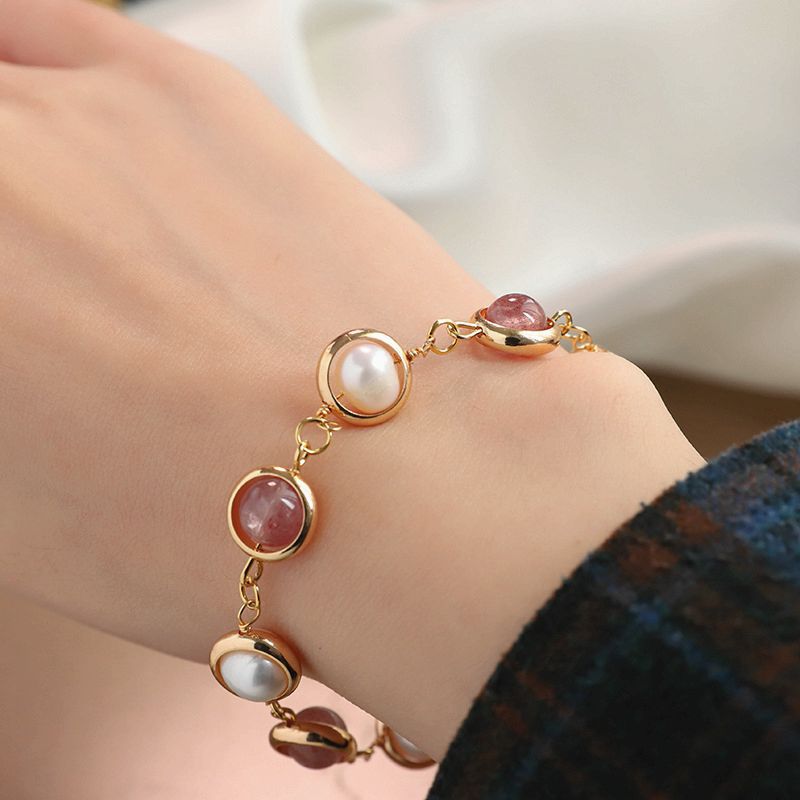 pearl chain bracelet