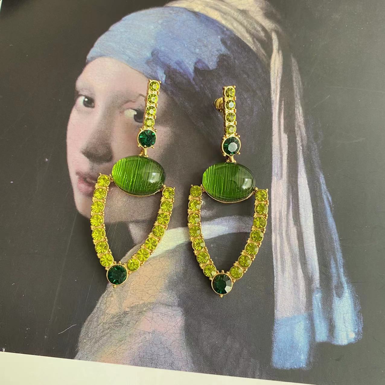 Green Textured Hollow-Out Stud Earrings