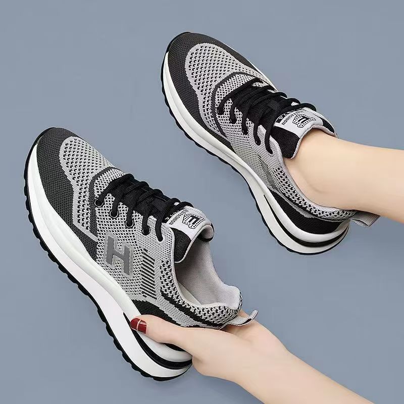 Women's Breathable Fly-Knit Casual Sports Shoes