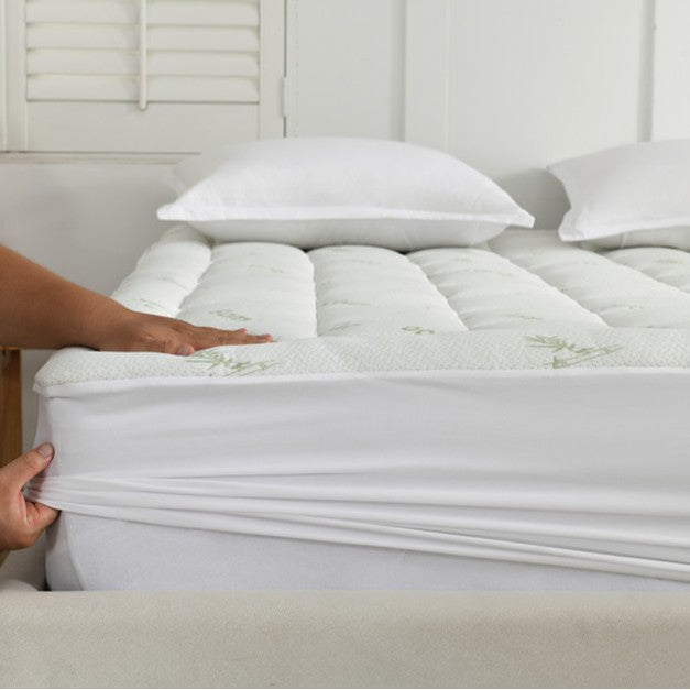 Quilted Bamboo Fiber Fitted Mattress Protector Sheet