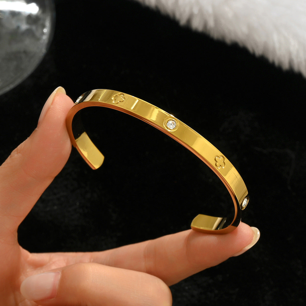 Fashion Stainless Steel Gold and Silver Bangles