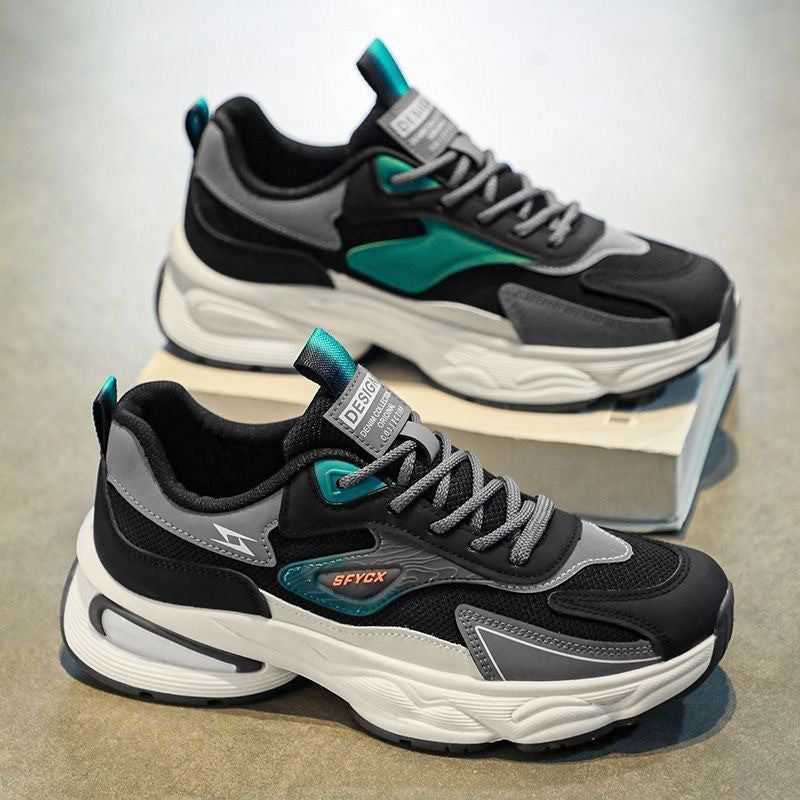 Breathable mesh sports shoes