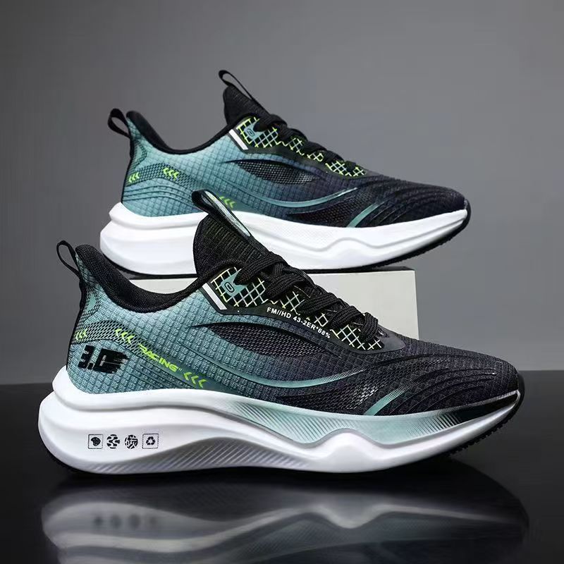 New trendy running shoes for men