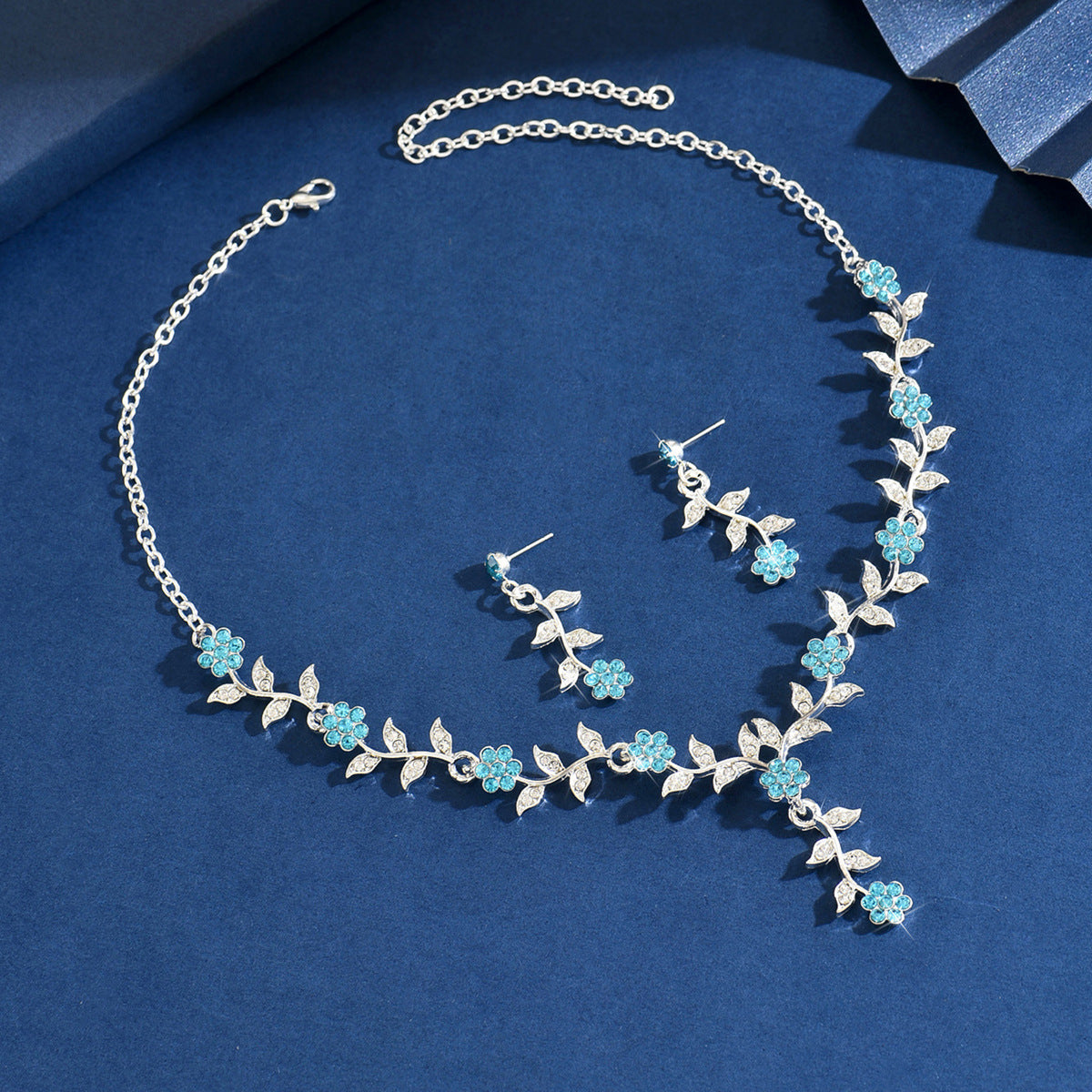 Alloy Rhinestone Wedding Necklace Earrings