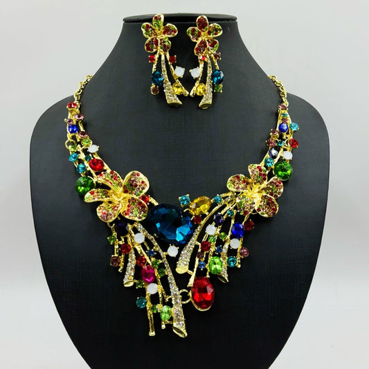 Necklace and earrings set